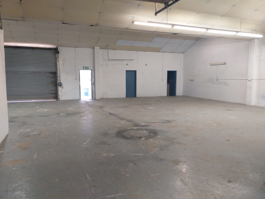 To Let Commercial Property for Rent in Paarden Eiland Western Cape